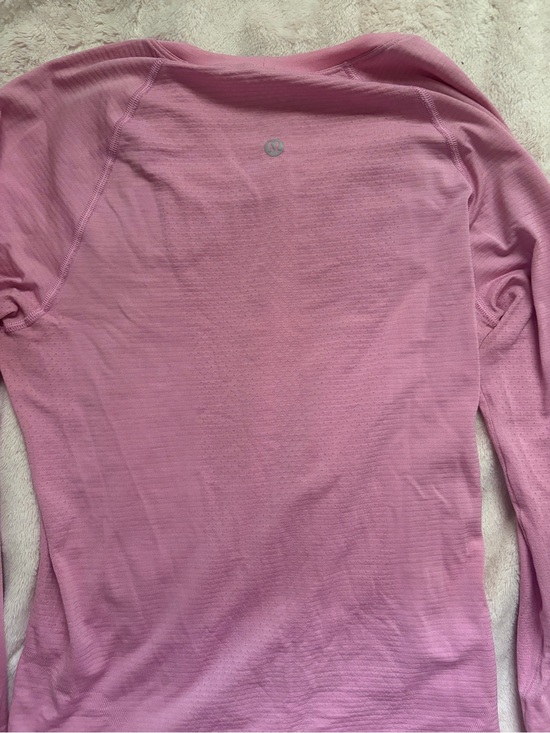 lululemon athletica Tops - Pink Long Sleeve Lulu top